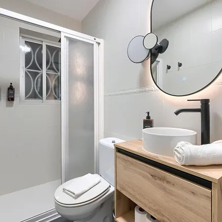 Vt Reformado Y Acogedor En Zona Residencial Tranquila 아파트