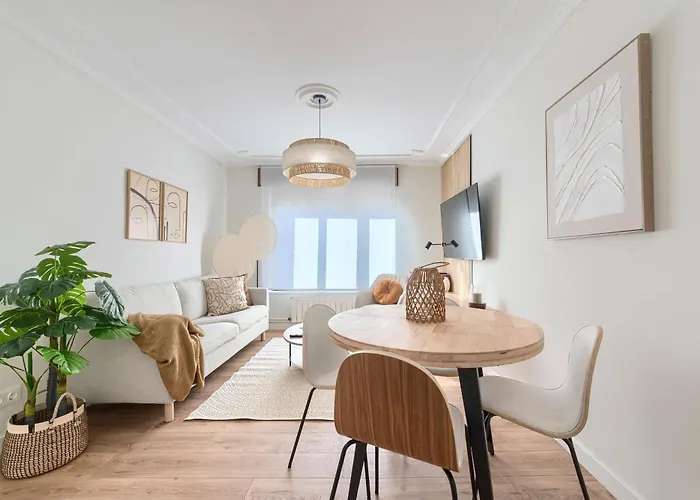 Vt Reformado Y Acogedor En Zona Residencial Tranquila *